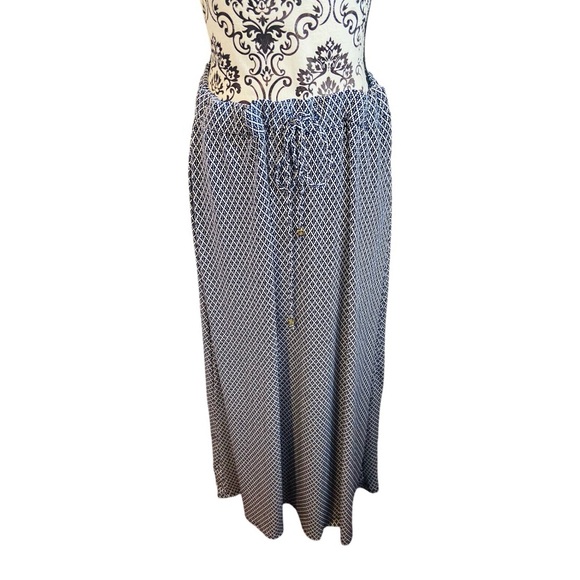 MICHAEL Michael Kors Dresses & Skirts - MICHAEL KORS Geometric print maxi skirt